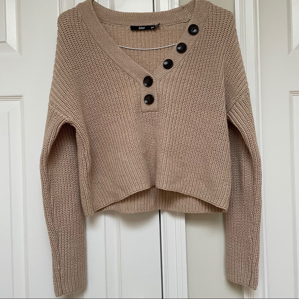 NWOT Crop Knit Sweater